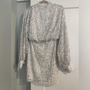 Women’s Size 0 Nasty Gal sequin balloon sleeve dress